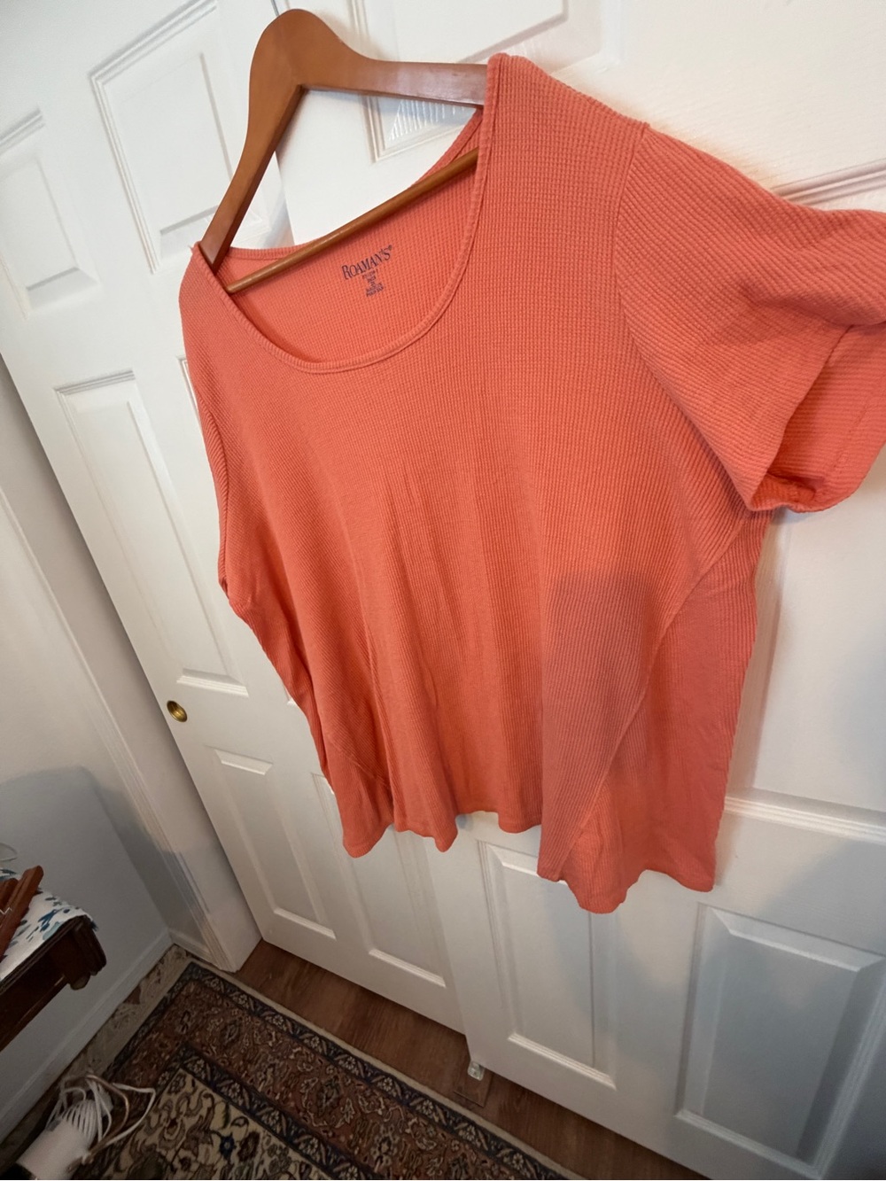 Maroon Full-Zip Hoodie and Peach Henley waffle shirt. Roomie 4x - Picture 7 of 7